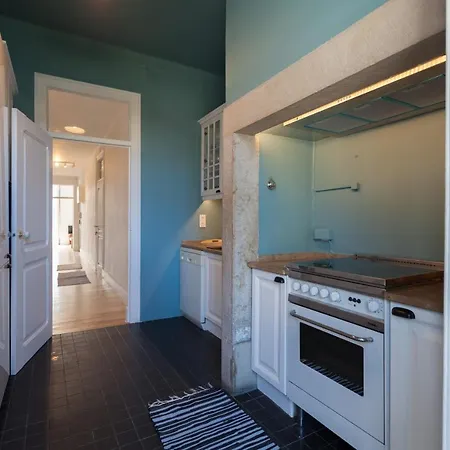 Flh Campolide Charming Apartment